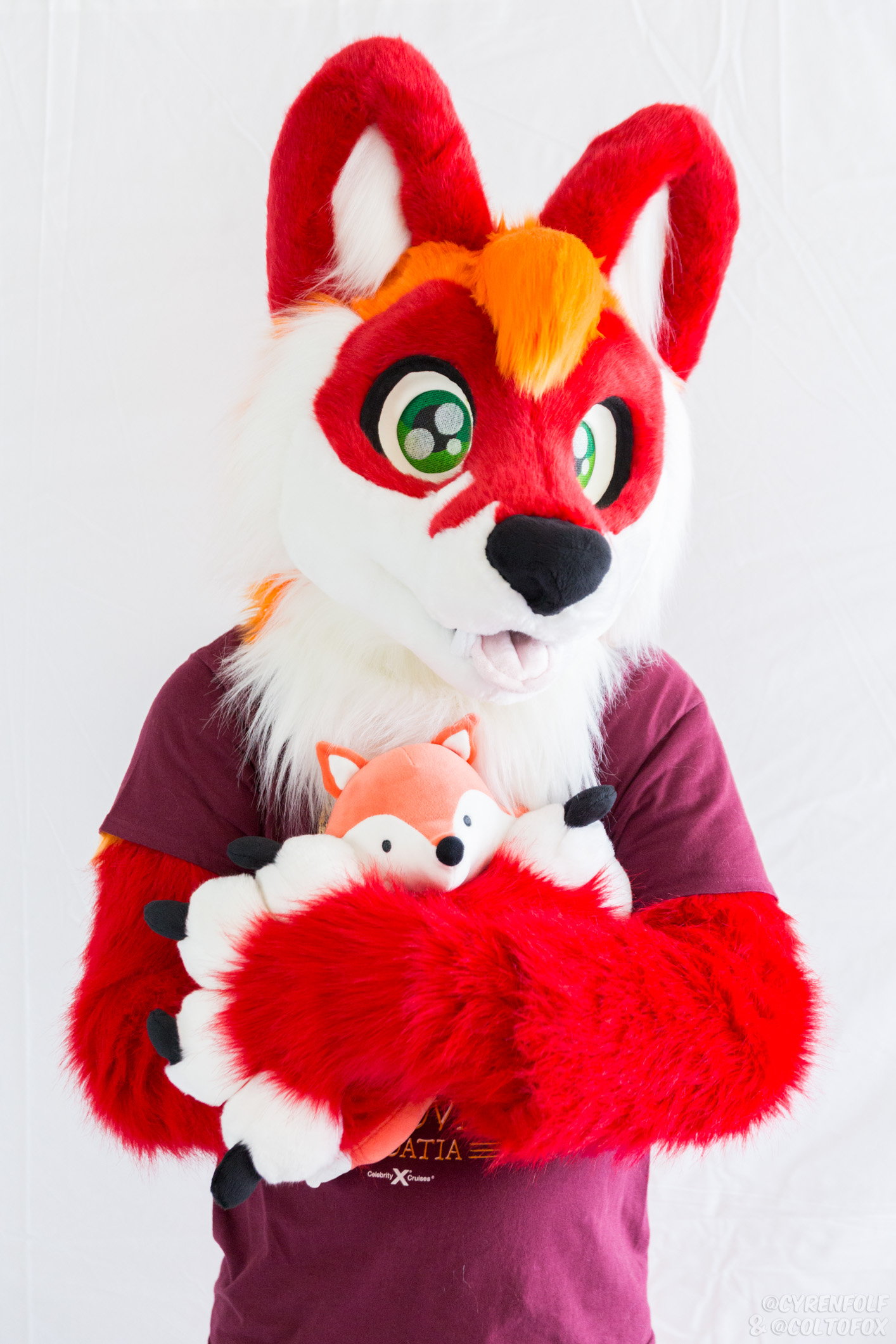 Molto hugging fox plush